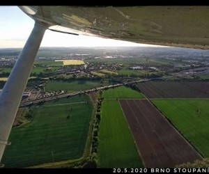 narozeninovy let nad palavou 