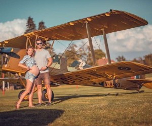 rodinka u de havilland tiger moth